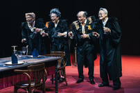 하룻밤의 놀이가 드러내는 인간의 민낯... 세종문화회관  블랙코미디 법정극, 연극 '트랩'