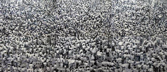 윤석원, '크라우드(Crowd)'. 캔버스에 오일, 261x 582cm. 2016.