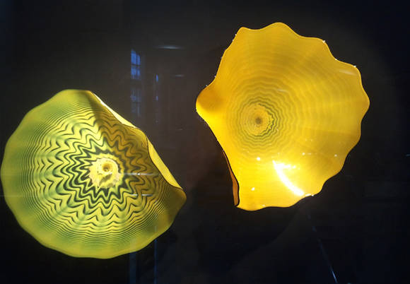 데일치훌리, 'Persian(페르시안)’. 유리, 각 작품당 90 x100cm. 1996.