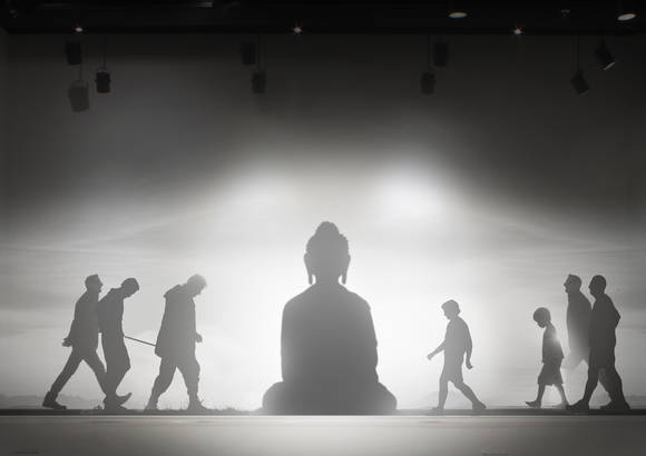 최경준, '환(還)'. 400 X 200cm, 미디어 아트. 2016, (사진 = 핑크붓다)