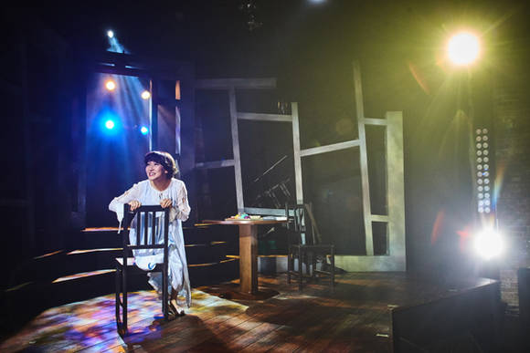 뮤지컬 '인터뷰'의 한 장면. 김수로 프로듀서는 '인터뷰'에 대해