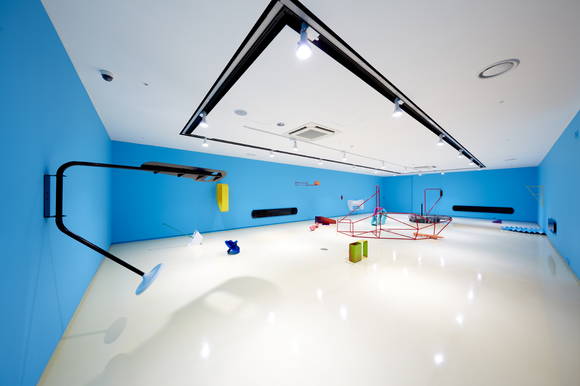 잭슨홍 작가의 '오토파일럿' 전시장 풍경. (사진 = 페리지갤러리)