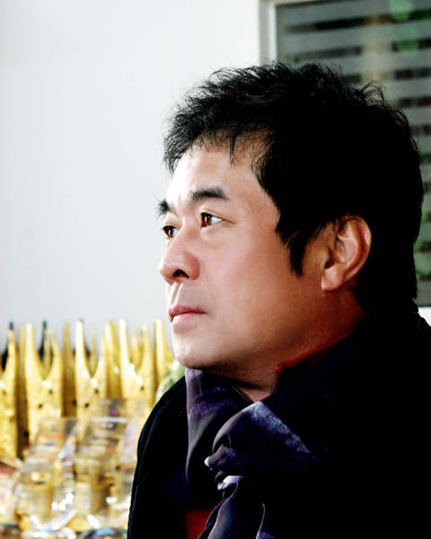 박명성 창조경제추진단장 겸 문화창조융합본부장이사퇴했다.(사진=신시컴퍼니)