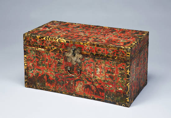 화각장생문함(華角長生紋函). 32.8(높이) x 65.5(너비) x 35(길이)cm. 조선 19세기.