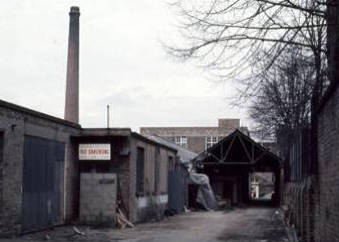 예술 스튜디오로 탄생하기 이전의 모습. Acme는 고기파이 공장, 오래된 학교, 가죽 창고 등의 공간을 새롭게 변모시켰다.(사진=Acme)