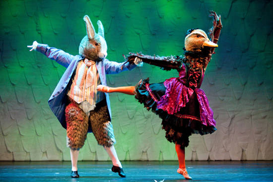 인형발레' 백조의 호수'는 다음달 5일 올림픽공원 우리금융아트홀에서 개막한다.(사진=클립서비스)