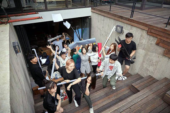 아트선재센터와 디자인학교가 공연 '드림 카페'를 선보인다.(사진=디자인학교 공식 홈페이지)