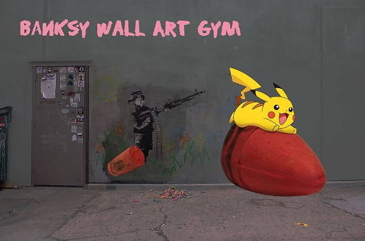 주다인 작가의 '프리퀄: 워터앤파워 점프수트의 사나이, 시퀄: 뱅크시 월 아트 체육관'전이 서울 스페이스선+ 갤러리에서 2월 13일까지 열린다. 증강현실 게임을 이용한 작업도 눈길을 끈다.