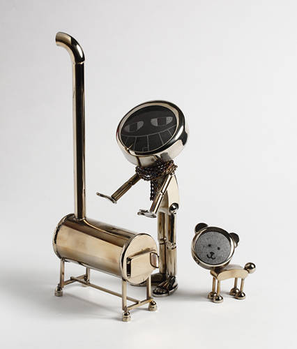 이명훈, '겨우나기 x 1440rpm'. 오석, 스테인리스 스틸, 500 x 400 x 400. 2017.