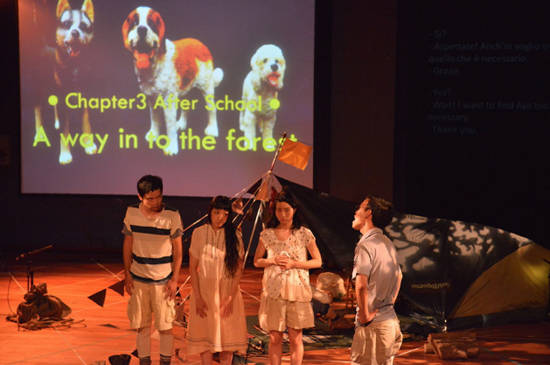 후지타 다카히로와 극단 맘앤집시가 '점과 점을, 잇는 선. 으로 이루어진, 육면체. 그 안에, 가득 차 있는, 몇 개나 되는. 서로 다른, 세계. 그리고 빛에 대해' 공연으로 한국을 처음 찾는다.(사진=극단 맘앤집시)