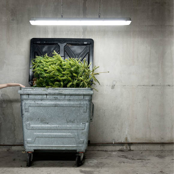 기슬기, '언퍼밀리어 코너 01(Unfamiliar Corner 01)', 아카이벌 피그먼트 프린트, 90 x 90cm, 2012. (사진=주베트남 한국문화원)