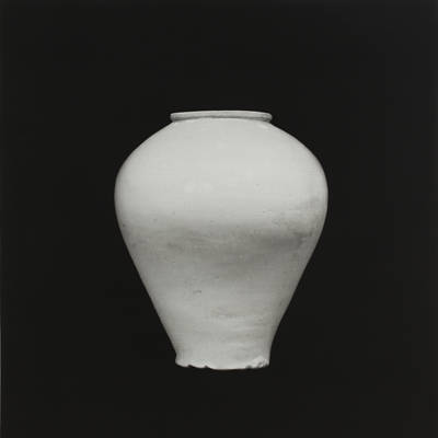 이희용, '정물'. 종이에 연필, 91 x 182cm. 2016.