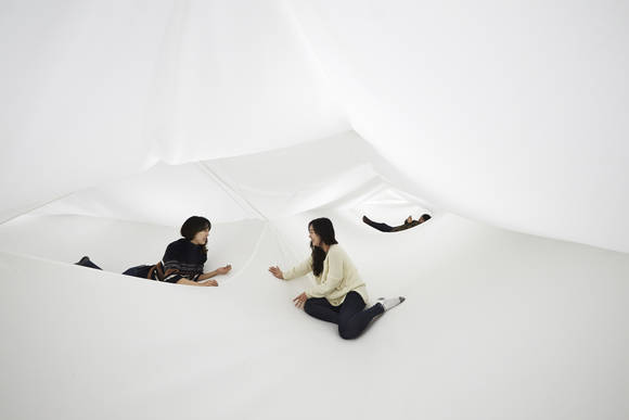 뉴멘/포 유즈(Numen/For Use)의 장소 특징적 작업 ‘보이드(VOID)’. (사진 제공=현대카드)