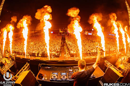 '울트라 코리아 2016' 당시의 현장 모습. 올해는 새로운 스테이지를 선보일 계획이다.(사진=울트라 코리아)