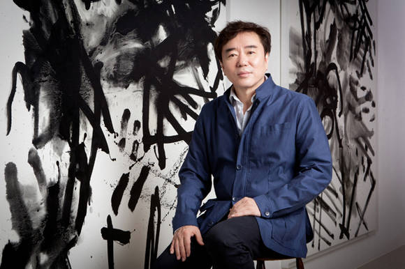 ‘제26회 몽블랑 문화예술 후원자상’의 한국 수상자로 선정된 가나아트∙서울옥션 이호재 회장.(사진=가나아트)